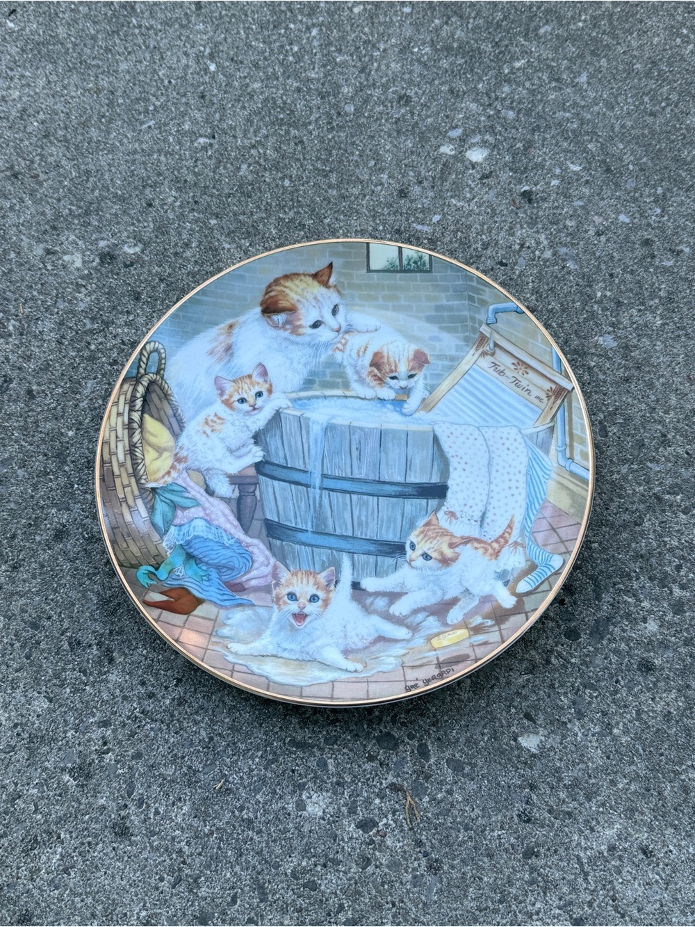 The Hamilton Collection 'All Washed Up' Plate by Gre' Gerardi - Country Kitties